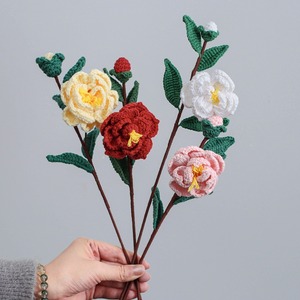 Flor de camelia personalizada tejida a mano, producto terminado, flor de vida eterna, flor de ganchillo, flor artificial, San Valentín - Product Image 1