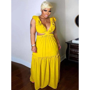 Maxi abito giallo sexy senza schienale da donna - Product Image 5