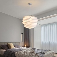 Lustre LED romantique en forme de fleur blanche, lampe de chambre à coucher, pétales, lumière chaude et romantique, lampe Ins, décoration de chambre LED romantique pour fille