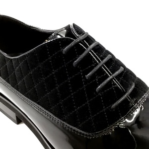 Nuevos Zapatos de Vestir de Invierno de Alta Calidad, Hechos a Mano en Italia, con Logotipo Personalizado, de Cuero Genuino Negro Brillante, Diseño Original de Marca para Bodas - Product Image 5