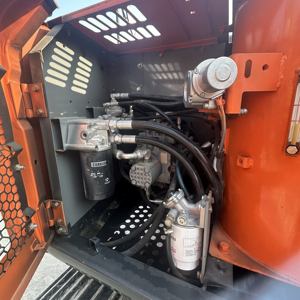 Excavatrice Hitachi ZAXIS 120 d'occasion en bon état de marche, excavatrice sur chenilles d'occasion pas chère, Hitachi zaxis120 en stock - Product Image 6