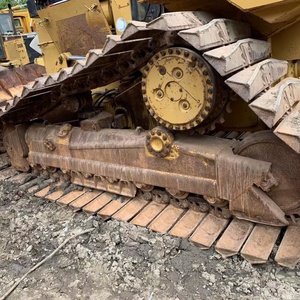 รถดันดินญี่ปุ่นแท้ 100% รุ่น CAT D6M พร้อมเครื่องยนต์และเกียร์ CAT ประสิทธิภาพการทำงานสูง ขายในราคาถูก - Product Image 4