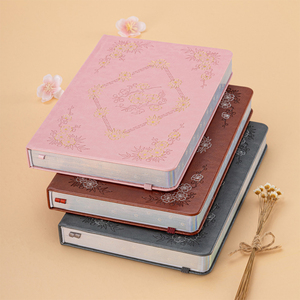 Carnet de notes A5 vintage 2026, couverture rigide en cuir, processus de gaufrage, lignage collégial - Product Image 4