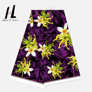Tessuto in Poliestere con Stampa Floreale Frangipani <span class=keywords><strong>e</strong></span> Ylang Ylang per Camicie <span class=keywords><strong>e</strong></span> Abiti in Stile Resort delle Isole del Pacifico <span class=keywords><strong>e</strong></span> Abbigliamento da Spiaggia - Product Image 5