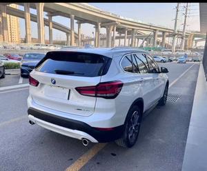 Nouvelle <span class=keywords><strong>BMW</strong></span> <span class=keywords><strong>X1</strong></span> SUV M35Li 2024, automatique, intérieur cuir foncé, toit ouvrant gauche, écran tactile, caméra de recul, Euro VI, essence, 4 airbags - Product Image 3