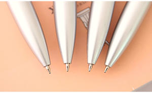 批发定制徽标 1.0 毫米多功能塑料商务圆珠笔 多色墨水促销礼品 13x3 厘米 - Product Image 5