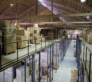 Système de mezzanine à plateforme en acier de haute stabilité pour entrepôt industriel, solutions de rayonnage multi-niveaux - Product Image 3