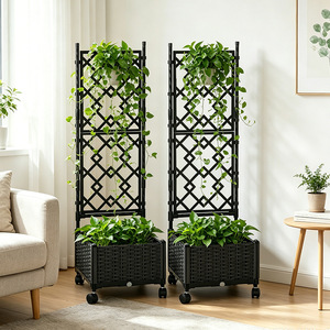 Treillis pour plantes en plastique noir avec base en panier tissé et roulettes, rectangulaire, 6 pieds, facile à assembler pour une utilisation en jardin - Product Image 2