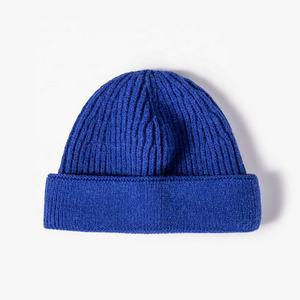 Bonnets avec logo personnalisé Cool noms personnalisés gothique épais bonnets blanc ébloui courant de marée à capuche extérieur bonnet - Product Image 1