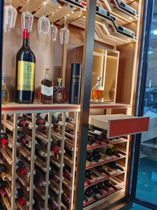 Kính Sang Trọng Tủ Rượu Nóng Bán Hệ Thống Làm Mát Tùy Chỉnh Thiết Kế Hầm Rượu Vang Cho Thân Thiện Với Môi Phòng Khách Bao Gồm Ngăn Kéo Trượt - Product Image 5