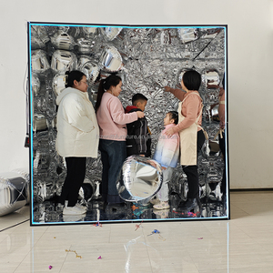 Cabina de Fotos con Espejo Infinito y Marco Metálico Plateado con Globo <span class=keywords><strong>para</strong></span> Decoración de Fiestas de Cumpleaños - Product Image 3