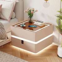Table de chevet intelligente pour chambre à coucher, style moderne et simple, ambiance crème, lampe à induction, lumière de luxe avancée, suspension en bois, dalle de roche