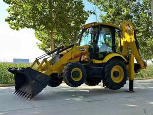 Excavatrice JCB d'occasion à vendre, équipement de construction jaune, pelle hydraulique sur chenilles pour travaux de terrassement - Product Image 5
