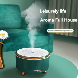 <span class=keywords><strong>Mini</strong></span> Aroma Difüzör Büyük Kapasiteli RGB Ortam Işığı Sessiz Ultrasonik Nemlendirici Ev Yatak Odası Ofis Masası için - Product Image 4