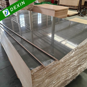 Hoja de madera contrachapada de melamina recubierta de UV de alto brillo, 1220mm x 2440mm, para Decoración - Product Image 1