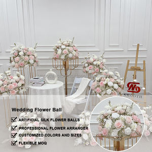Bola de Flores de Rosa de Seda Artificial Blanca y Rosa Personalizada LEDA, Centros de Mesa Hechos a Mano para Decoración de Bodas y San Valentín - Product Image 4