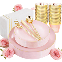 Ensemble de 210 assiettes en plastique jetables roses avec bord doré, 30 assiettes à dîner/dessert, 30 gobelets, 90 couverts