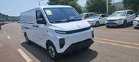 Farizon VAN EV 2026 : Nouveau véhicule utilitaire électrique pur, moteur 100-150 kW, autonomie 430 km, intérieur spacieux pour passagers et marchandises, grande capacité