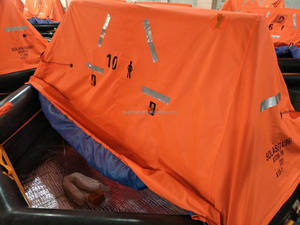 قوارب نجاة قابلة للنفخ من نوع SOLAS A للرمي من السطح، للطوارئ البحرية، تتسع لـ <span class=keywords><strong>10</strong></span> أشخاص، مع شهادة CCS - Product Image 3