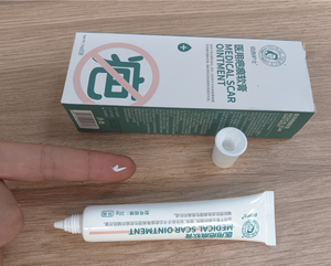 Venta al por mayor de crema de gel de cicatriz de boutique China crema de eliminación de <span class=keywords><strong>cicatrices</strong></span> de uso médico y doméstico para <span class=keywords><strong>cicatrices</strong></span> viejas <span class=keywords><strong>en</strong></span> <span class=keywords><strong>las</strong></span> <span class=keywords><strong>piernas</strong></span> - Product Image 4