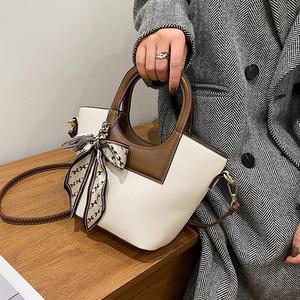 Bolsos de Mano de Lona de Diseño a la Moda 2022 para Mujer, Bolsos de Compras con Estilo, Correa de Hombro Desmontable, Bolso Tipo Concha - Product Image 4