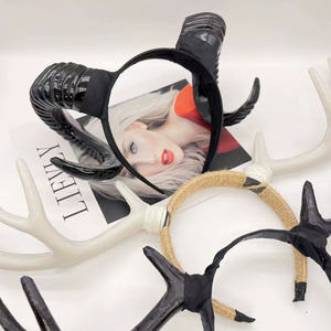 Fascia per capelli con corno di capra nera per feste natalizie - Product Image 5