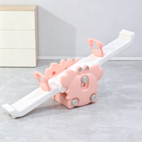 Balançoire à bascule en plastique pour tout-petits, sûre et stable, avec poignées faciles à saisir, équipement de jeu pour enfants, intérieur/extérieur