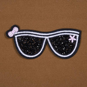 Appliques adhésives à repasser sur appliques étoiles métalliques dorées brillantes patchs de <span class=keywords><strong>broderie</strong></span> pour lunettes vente en gros - Product Image 3