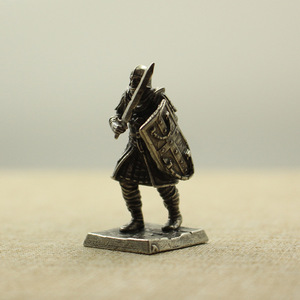 Figura en Miniatura de Soldado de la Legión Romana Medieval, Figura de Metal OM02 de Cobre Puro, Modelo de Guerrero Antiguo, Estatua Coleccionable para Escritorio - Product Image 5