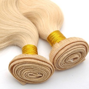 FH Envío Gratis 613 Cabello Virgen con Cutícula Alineada, Paquete de Cabello Ondulado Natural, Cierres de Cabello 4x4, Cierre de Encaje Transparente con 3 Paquetes - Product Image 2