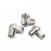 Nouvelle Raccordement Universel en Aluminium 6061 pour Climatisation Automobile avec Manchon en Fer, Compatibilité 12V/24V, Composant Premium pour Systèmes de Climatisation