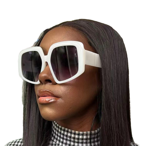 Gafas de Sol con Marco de Diseño Moderno Retro 2023, Gafas de Sol de Alta Calidad para Fiestas, con Forma Irregular, Precio Bajo - Product Image 1