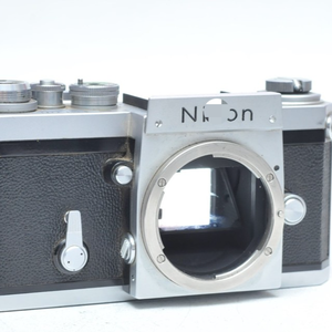 Cámara de Cine F sin Buscador, Nueva, Original, en Existencia, Automatización Industrial, Controlador de Programación PLC Dedicado - Product Image 1