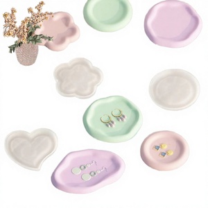 Moule en silicone pour plateau de rangement, forme irrégulière, motif cercle géométrique, fleur, cœur, résistant à la chaleur, non toxique, pour bijoux - Product Image 3