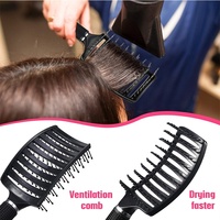 Outils de coiffure, brosse à cheveux en nylon plastique avec logo personnalisé, brosse démêlante incurvée à ventilation pour un séchage plus rapide