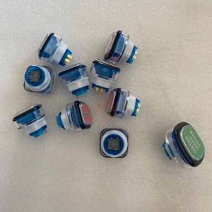 Riproduci i pulsanti di avvio per i pezzi di ricambio delle macchine per videogiochi in vendita - Product Image 4