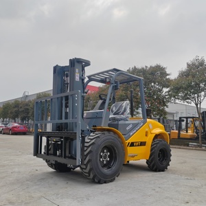 Approbation EPA T4F <span class=keywords><strong>Chariot</strong></span> élévateur tout terrain accidenté 4WD 2WD Extensions de fourches à mât Triplex entièrement gratuites Chargement de 2.5 3.0 3.5 tonnes librement - Product Image 1