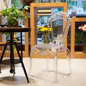 Chaise de salle à manger de luxe en résine acrylique transparente, design moderne et antique, idéale pour les événements hôteliers - Product Image 6