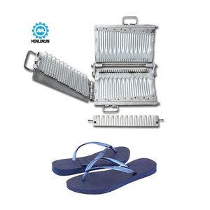 Tongs en caoutchouc pour hommes et femmes, pantoufles d'été personnalisées, vente en gros, tongs, moule de sangle supérieure, 2020 - Product Image 4