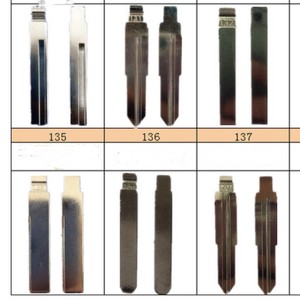 รีโมทอเนกประสงค์ Keydiy รุ่นขายดี พร้อมใบกุญแจเปล่าแบบพับได้สำหรับรถยนต์ - Product Image 3