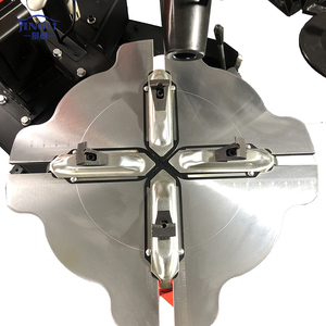 12 "-24" <span class=keywords><strong>Machine</strong></span> automatique de changeur de <span class=keywords><strong>pneu</strong></span> changeur de <span class=keywords><strong>pneu</strong></span> équilibreur de roue Combo <span class=keywords><strong>Machine</strong></span> de <span class=keywords><strong>montage</strong></span>/dé<span class=keywords><strong>montage</strong></span> de <span class=keywords><strong>pneu</strong></span> de camion - Product Image 4