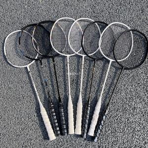 Newchance Raquette de <span class=keywords><strong>badminton</strong></span> en carbone intégrée pour hommes et femmes pour adultes avec poignée en PU - Product Image 3