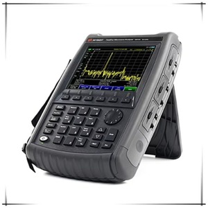 Analizador de Microondas Portátil FieldFox N9918B de 26.5 GHz xgeqpt - Product Image 2