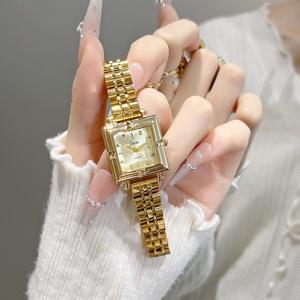 Reloj de Moda de Cuarzo con Esfera Cuadrada Personalizada, Bisel de Doble Capa y Brazalete de Cadena Metálica para Mujer, Casual, para Ocasiones de Negocios - Product Image 4