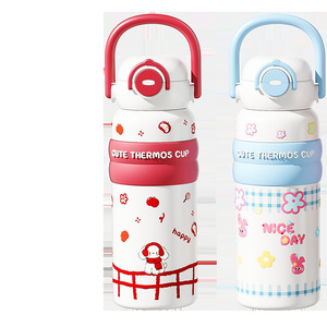 Thermos à double paroi pour enfants de 620 ml, en acier inoxydable 316/304, imprimé de dessins animés mignons, poignée portable, bouteille d'eau pour enfants - Product Image 2