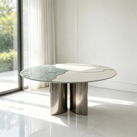 Table à manger en marbre et verre artistique, table de dîner pour 8 personnes, base incurvée en aluminium texturé fait main pour salle à manger