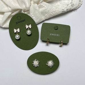 Cartes d'affichage de bijoux multi-styles en papier texture vanille avec feuille d'or pour boucles d'oreilles collier perle emballage haut de gamme - Product Image 5