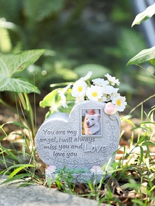 Полистоловая поминальная урна для кошек и собак, используемая для безопасного хранения пепла после кремации домашних животных - Product Image 3