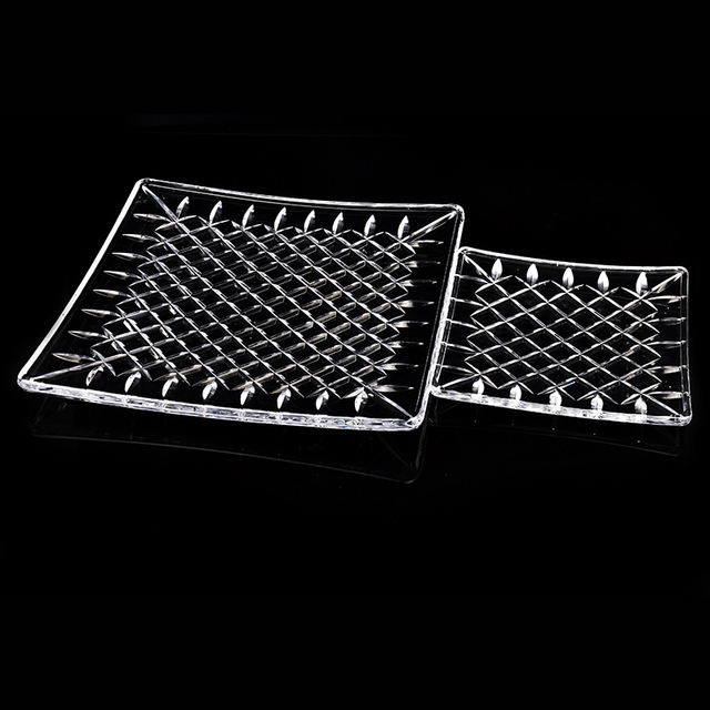 Hot Selling High Quality  Elegant Dinner Transparent Clear Glass Plates for Chocolate  and Candy  and Cake  Home Decor