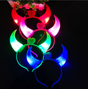 2020 Adulte Enfants Enfants Démon Rouge Corne De Boeuf Cheveux Cerceau Enveloppé Dans Un Tissu Élastique Bandeau Avec LED pour la Fête De Noël Costume cosplay - Product Image 4